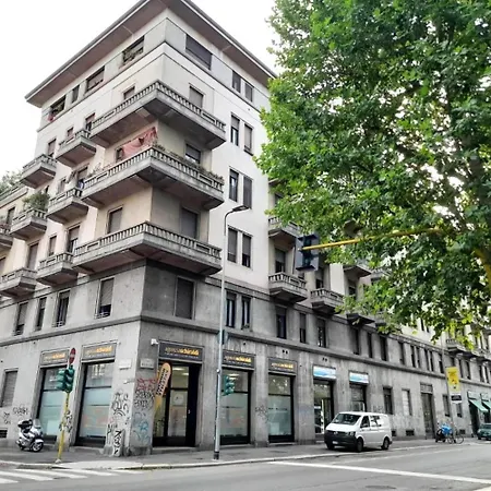 Marche91 - Modern In Isola Area Apartment Milan